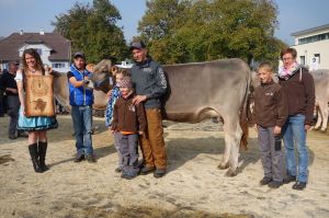 k-2Rinderchampion Blooming VALESKA Ueli und Tim Schwegler